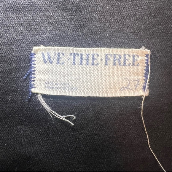 We The Free Venice Beach Flare Jeans. Black. Pull-on. Size 27. - Picture 2 of 10